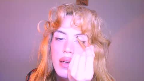 Yolanda online show from February 21, 3:35 pm