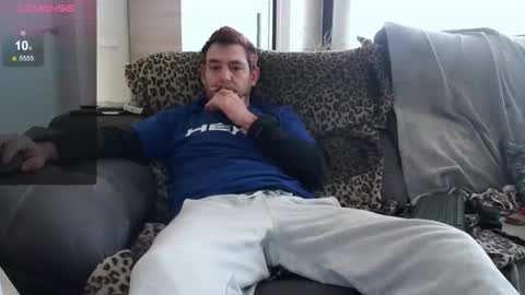 thedolly2010 online show from February 1, 10:15 am