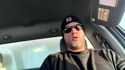 Snapshot of thedonald911 chatting on December 30, 10:12 pm Carter Bates online show from December 30, 10:12 pm