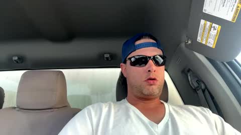 Snapshot of thedonald911 chatting on January 16, 10:34 pm Carter Bates online show from January 16, 10:34 pm