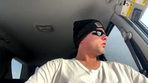 Snapshot of thedonald911 chatting on February 20, 9:53 pm Carter Bates online show from February 20, 9:53 pm