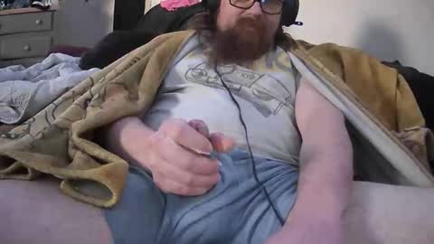 Snapshot of theepussypirate chatting on January 18, 1:37 pm theepussypirate online show from January 18, 1:37 pm