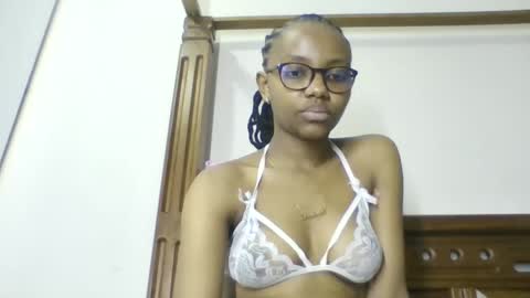 Snapshot of theequinn chatting on September 30, 7:30 pm theequinn online show from September 30, 7:30 pm