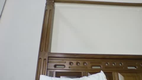 Snapshot of theequinn chatting on October 5, 8:45 am theequinn online show from October 5, 8:45 am