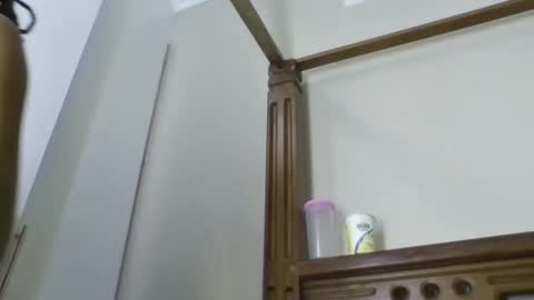 Snapshot of theequinn chatting on October 17, 7:16 pm theequinn online show from October 17, 7:16 pm