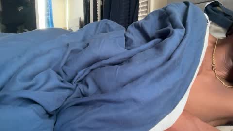 theeshooterr online show from December 21, 2:26 pm