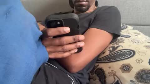 theeshooterr online show from January 8, 2:03 pm