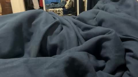 theeshooterr online show from February 2, 12:13 pm