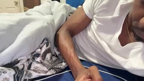 theeshooterr online show from February 6, 11:10 am