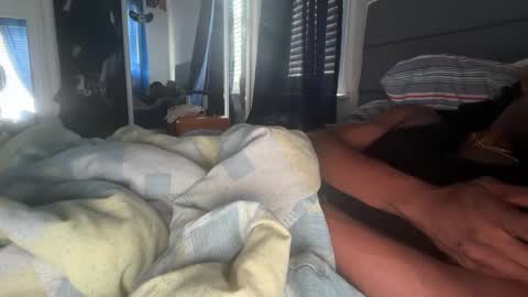 theeshooterr online show from September 22, 1:35 pm