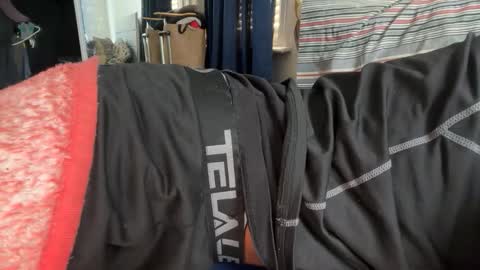 theeshooterr online show from November 28, 3:47 pm