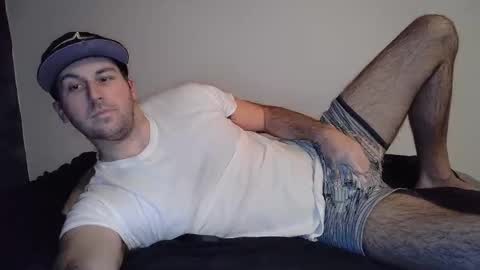 Theetwohander online show from February 18, 12:48 am