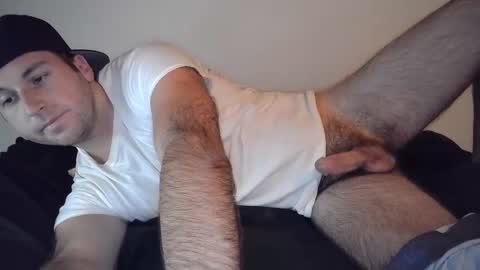 Theetwohander online show from October 28, 3:21 am