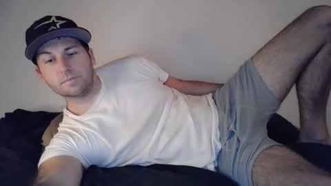 Theetwohander online show from November 26, 3:18 am