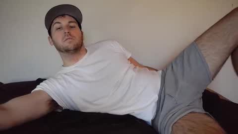 Theetwohander online show from February 15, 7:10 pm