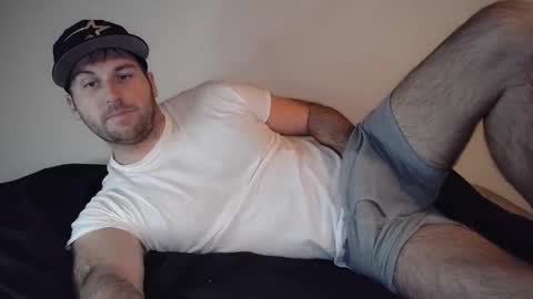 Theetwohander online show from March 28, 3:06 am