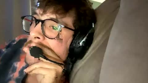 thefake420 online show from June 23, 9:57 pm