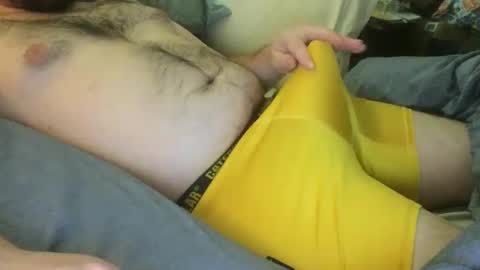 Snapshot of thefatshaftlad chatting on February 18, 12:59 am Thefatshaftlad online show from February 18, 12:59 am