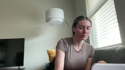 Snapshot of thefitfreak chatting on March 2, 10:16 pm Alyssa Rhoades online show from March 2, 10:16 pm