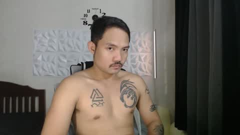Jaycee online show from December 25, 1:30 pm