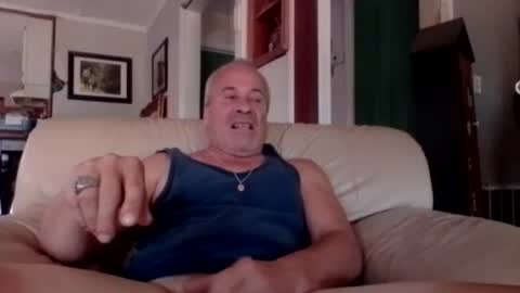 thefyreman online show from August 2, 11:03 pm