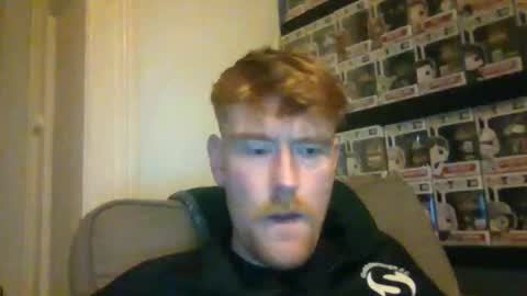 Snapshot of thegingerjim chatting on December 4, 10:51 pm thegingerjim online show from December 4, 10:51 pm