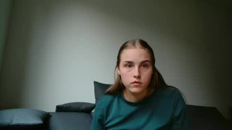 Eliza  Albert online show from September 21, 3:35 pm