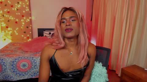 Goldie online show from February 6, 11:04 pm