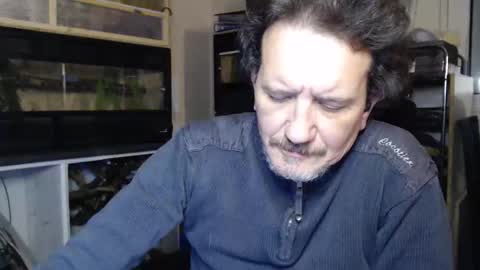 Snapshot of thegreeneyes95 chatting on December 13, 9:31 pm Green online show from December 13, 9:31 pm