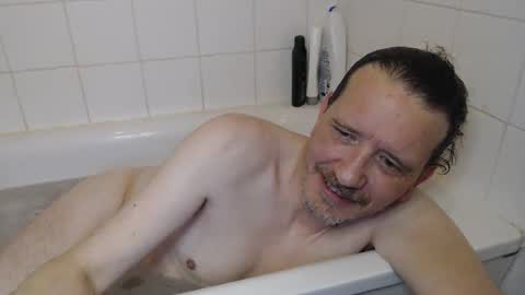 Snapshot of thegreeneyes95 chatting on January 10, 8:10 pm Green online show from January 10, 8:10 pm