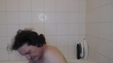 Snapshot of thegreeneyes95 chatting on February 11, 6:57 pm Green online show from February 11, 6:57 pm