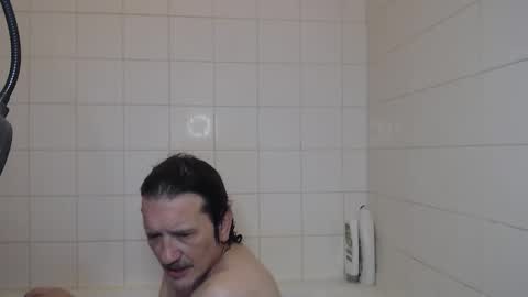 Snapshot of thegreeneyes95 chatting on February 23, 9:12 pm Green online show from February 23, 9:12 pm