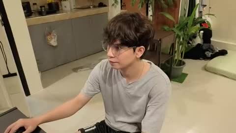 Green online show from December 5, 3:09 pm