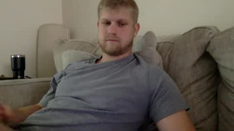 Snapshot of thehairyprince chatting on June 8, 2:39 pm Harry online show from June 8, 2:39 pm