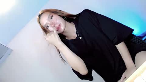 laisa online show from February 6, 9:53 am