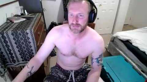 thehotistckonlin online show from July 26, 4:53 am