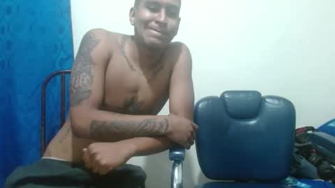 thehousedog online show from October 25, 10:37 pm