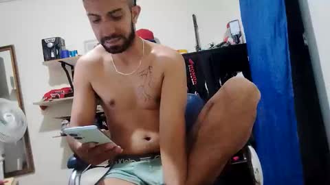 thehousedog online show from February 18, 11:44 pm