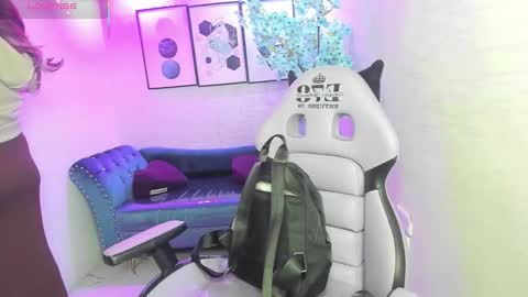 Theia  online show from January 12, 12:21 pm