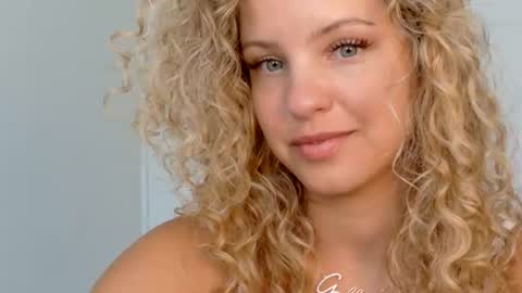 Lily Marie online show from June 17, 9:16 pm