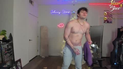 Johnny Stone online show from December 19, 1:39 am