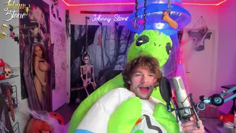 Johnny Stone online show from October 18, 12:57 am