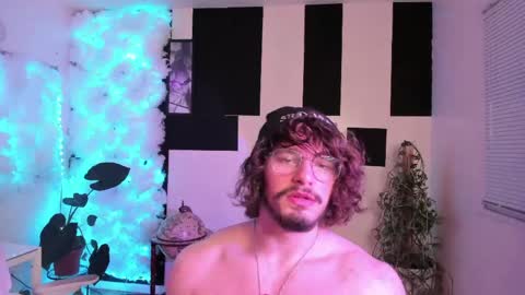 Johnny Stone online show from May 16, 12:07 am