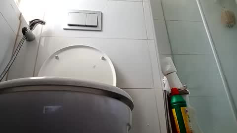 theking12321149290 online show from March 6, 11:17 am