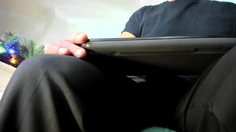 Snapshot of thekinkside chatting on December 12, 2:48 am KinkSide online show from December 12, 2:48 am