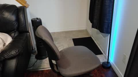 thekodyy online show from December 22, 2:36 pm