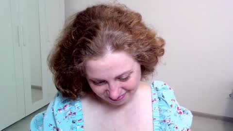 Snapshot of theladysblush chatting on February 22, 2:41 pm Ella online show from February 22, 2:41 pm