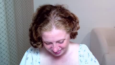 Snapshot of theladysblush chatting on September 11, 7:14 pm Ella online show from September 11, 7:14 pm