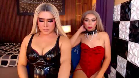 Paula online show from May 7, 10:04 pm