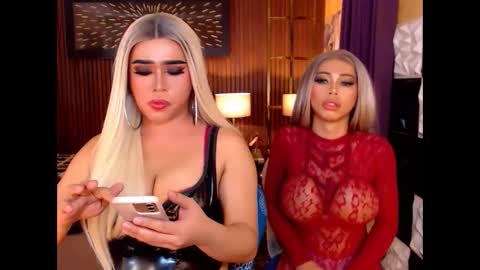 Paula online show from May 8, 9:53 pm
